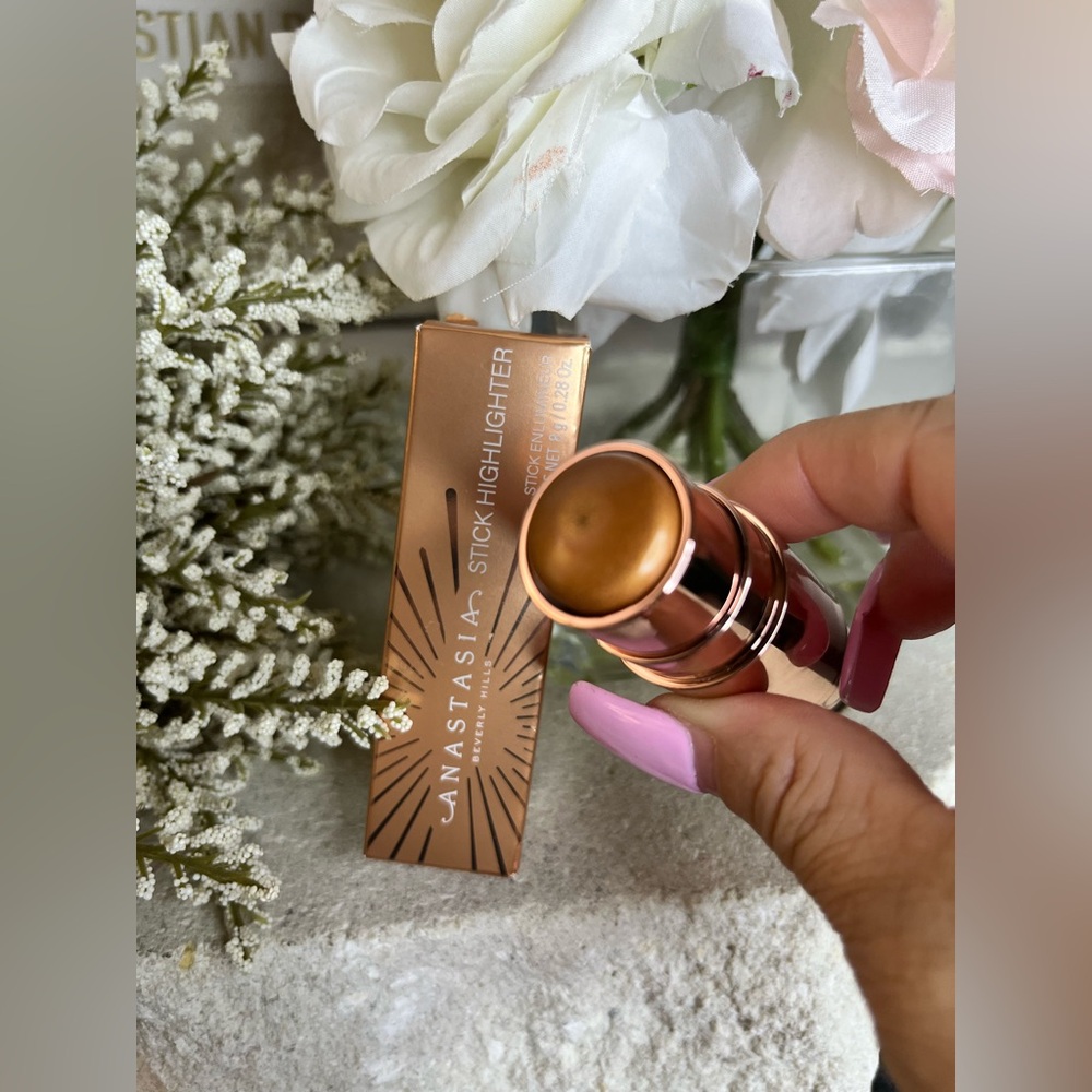 NIB - Anastasia - Stick Highlighter - Cognac Diamond